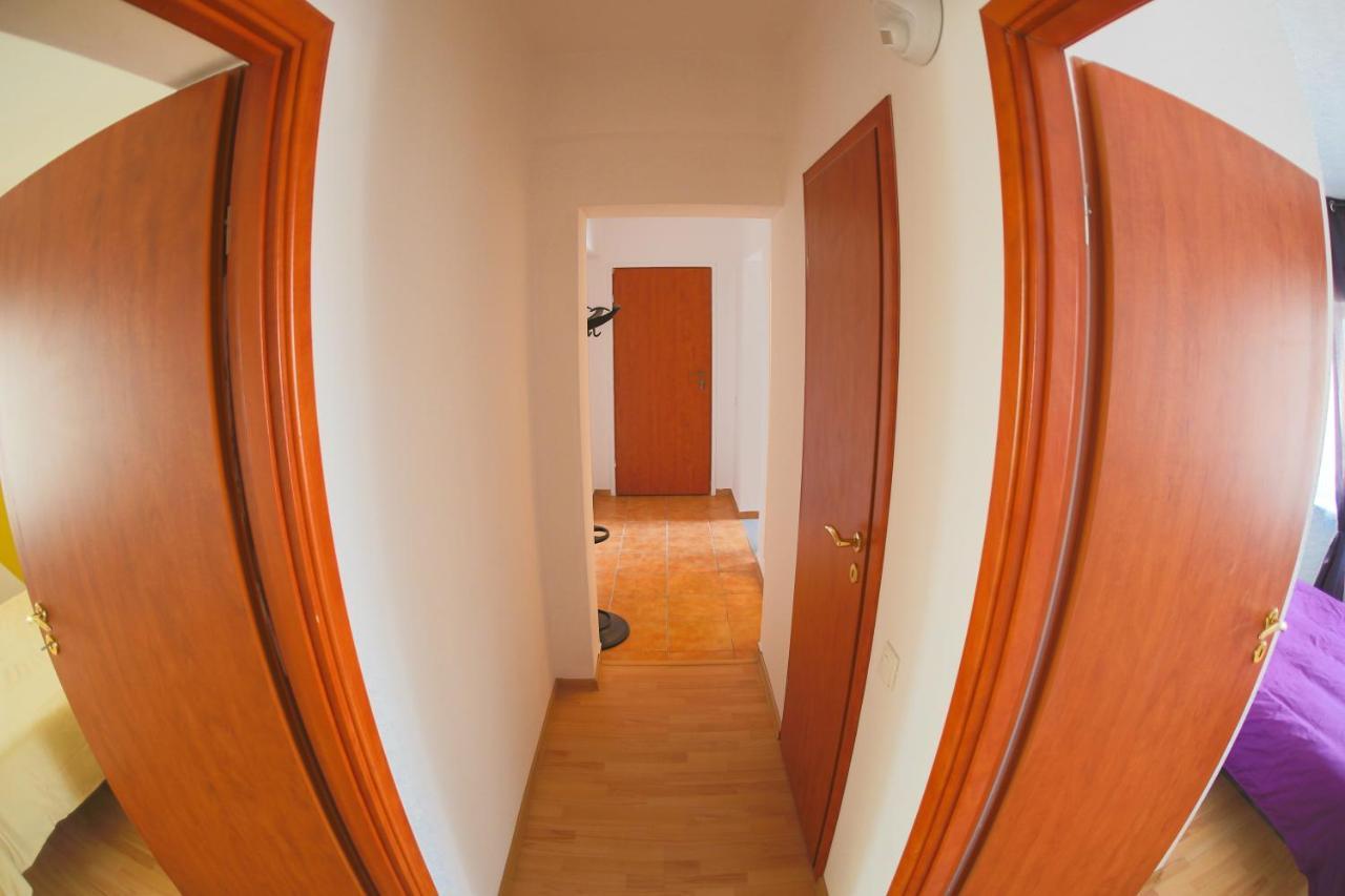 Color Apartments Downtown Bucureşti Ngoại thất bức ảnh
