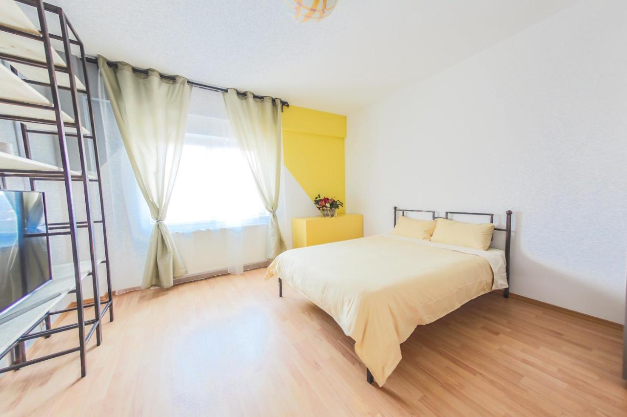 Color Apartments Downtown Bucureşti Ngoại thất bức ảnh