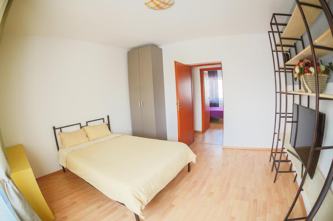 Color Apartments Downtown Bucureşti Ngoại thất bức ảnh